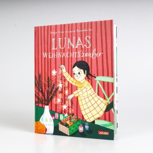 Buchcover und Innenansicht für das Buch: Lunas Weihnachtszauber