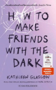 Buchcover und Innenansicht für das Buch: How to make friends with the dark