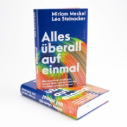 Buchcover und Innenansicht für das Buch: Alles überall auf einmal