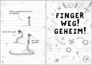 Buchcover und Innenansicht für das Buch: Tims geheimes Fußball-Tagebuch (Band 2) - Ein unnötiger Ballverlust