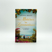 Buchcover und Innenansicht für das Buch: Das Mädchen im Zitronenhain