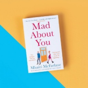 Buchcover und Innenansicht für das Buch: Mad about You