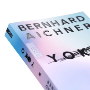 Buchcover und Innenansicht für das Buch: Yoko