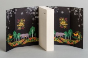 Buchcover und Innenansicht für das Buch: The Bear and the Nightingale - Winternight Trilogy Book 1