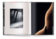 Buchcover und Innenansicht für das Buch: Now is Now Tokyo