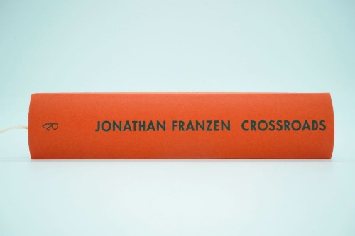 Buchcover und Innenansicht für das Buch: Crossroads