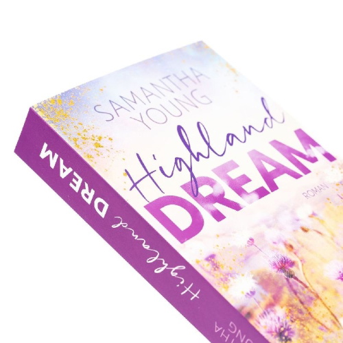 Buchcover und Innenansicht für das Buch: Beyond the Thistles