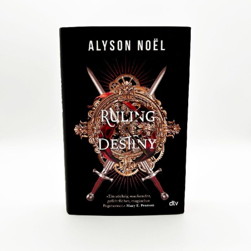 Buchcover und Innenansicht für das Buch: Ruling Destiny (Stealing Infinity 02)