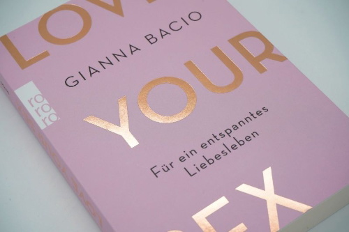 Buchcover und Innenansicht für das Buch: Love Your Sex