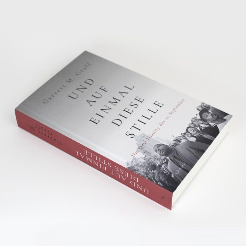 Buchcover und Innenansicht für das Buch: The Only Plane in the Sky. The Oral History of 9/11