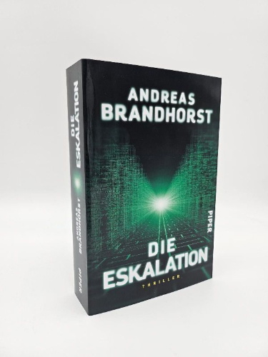 Buchcover und Innenansicht für das Buch: Die Eskalation
