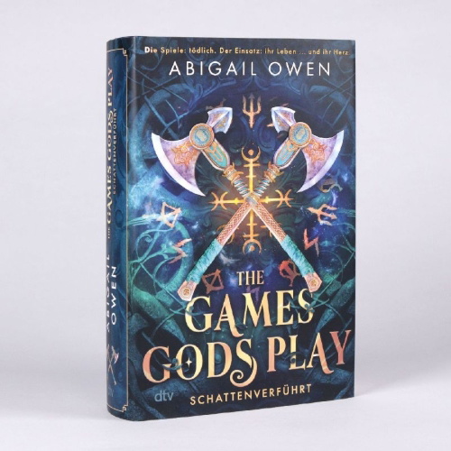 Buchcover und Innenansicht für das Buch: The Games Gods Play (The Crucible #1)