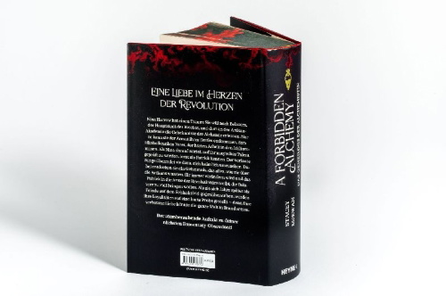 Buchcover und Innenansicht für das Buch: A Forbidden Alchemy (The Artisan Book 1)