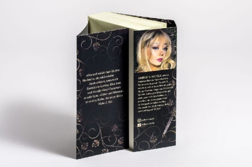 Buchcover und Innenansicht für das Buch: The Book of Azrael (Gods & Monsters 1)