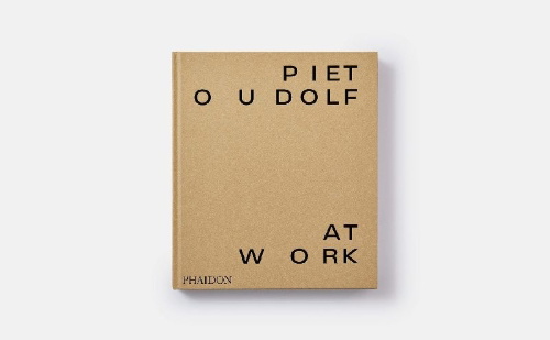 Buchcover und Innenansicht für das Buch: Piet Oudolf At Work