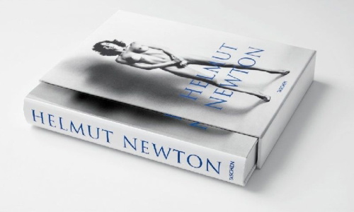 Buchcover und Innenansicht für das Buch: Helmut Newton