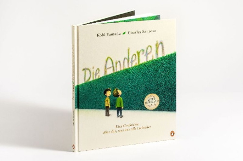Buchcover und Innenansicht für das Buch: Others