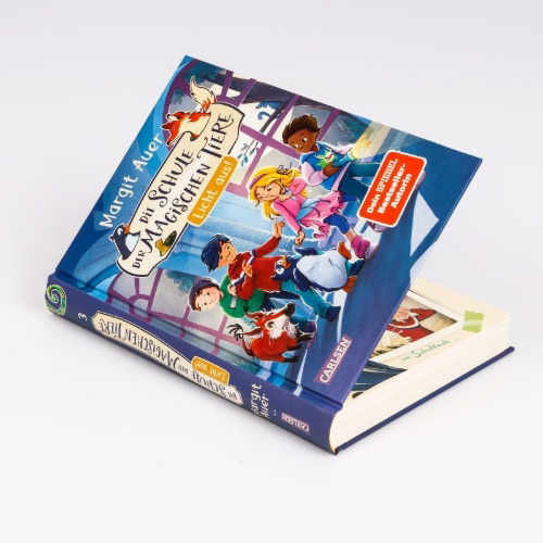Buchcover und Innenansicht für das Buch: Die Schule der magischen Tiere Neuausgabe 3: Licht aus!