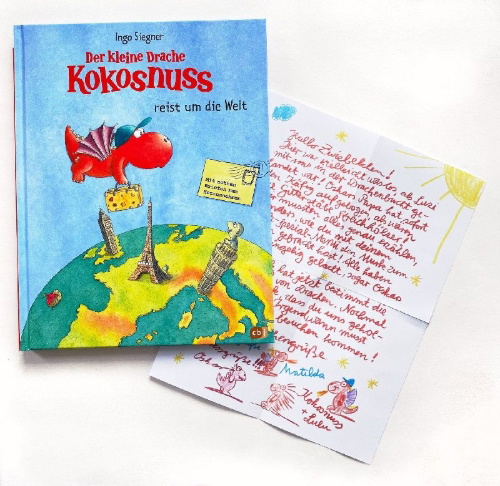 Buchcover und Innenansicht für das Buch: Der kleine Drache Kokosnuss reist um die Welt