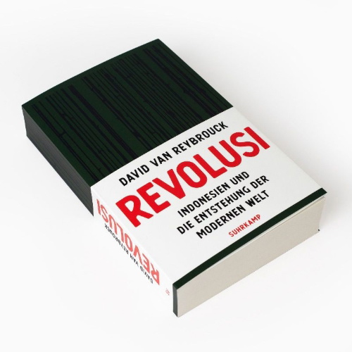 Buchcover und Innenansicht für das Buch: Revolusi. Indonesië en het ontstaan van de moderne wereld
