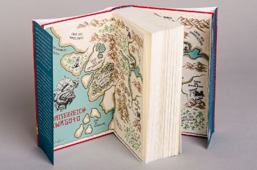 Buchcover und Innenansicht für das Buch: Night of the Dragon